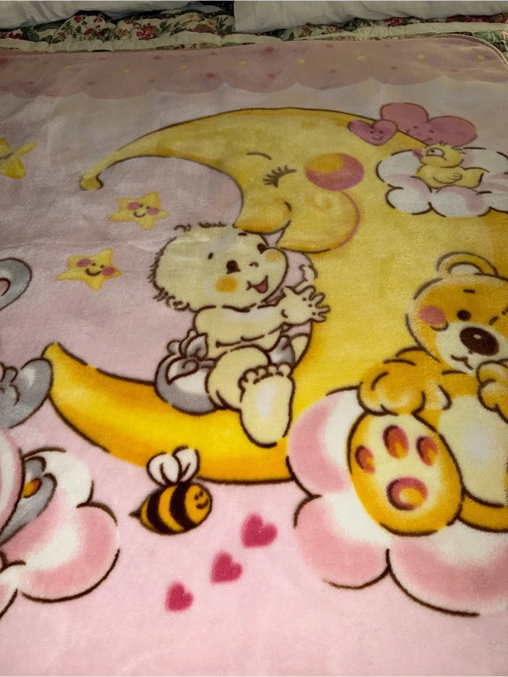 Solaron Vintage Plush Mink Baby Moon and Bear Baby Blanket. Near Mint